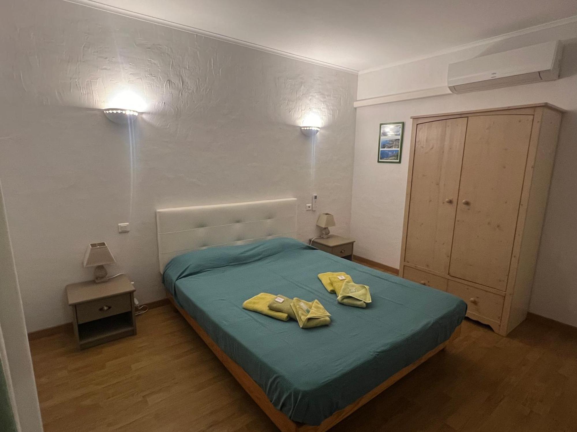 Chambres Et Tables D'Hotes Zelia & Jacques Berquez Пьяноттоли-Кальдарелло Экстерьер фото