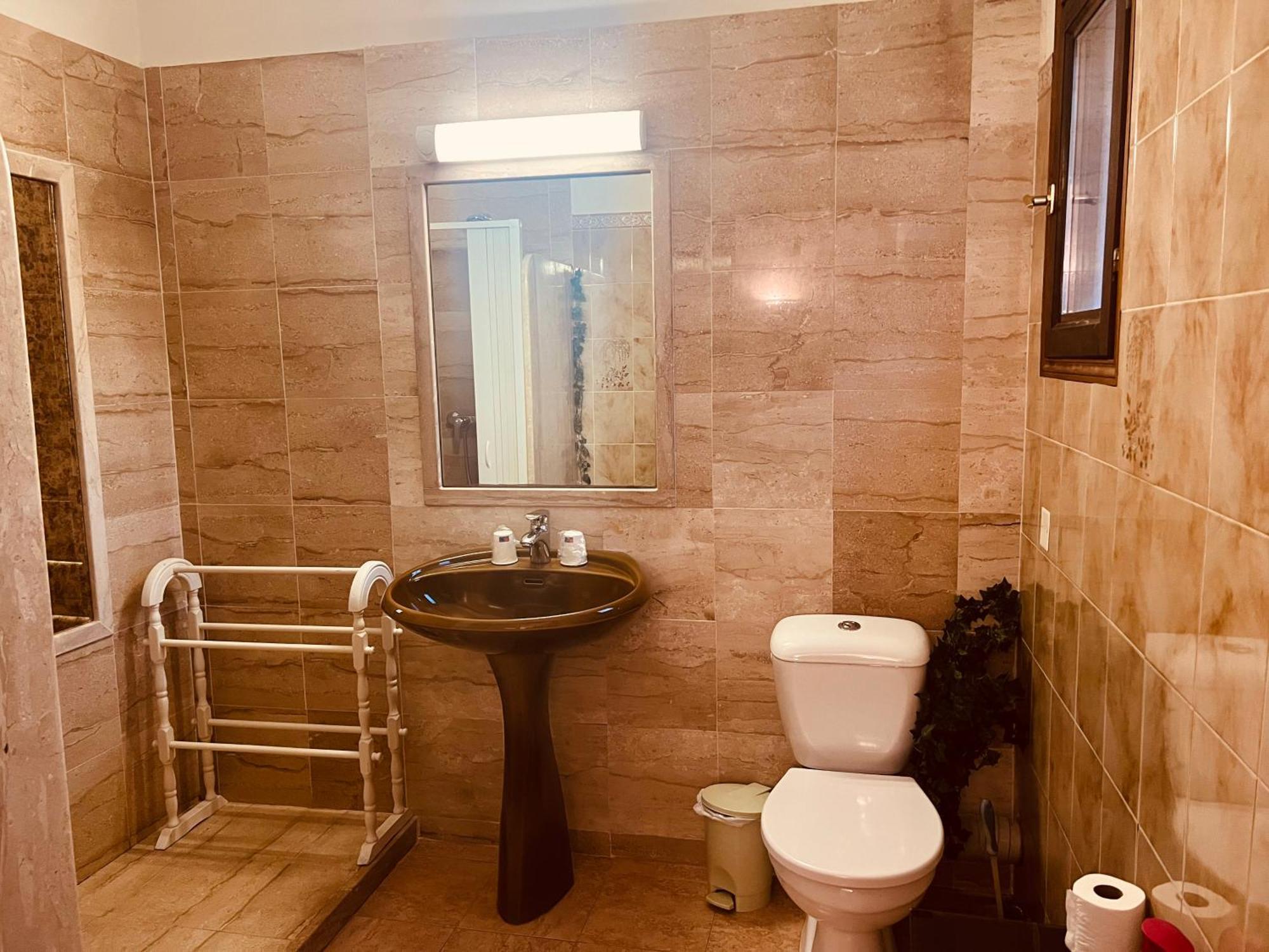 Chambres Et Tables D'Hotes Zelia & Jacques Berquez Пьяноттоли-Кальдарелло Экстерьер фото